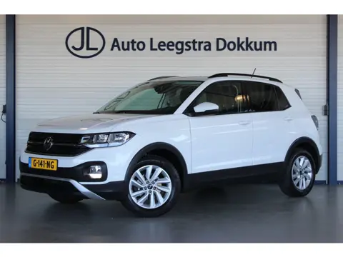 Volkswagen T-Cross 1.0 TSI Life Trekhaak | Carplay | Navi | Bluetooth | Adapt. Cruise | LMV | PDC V+