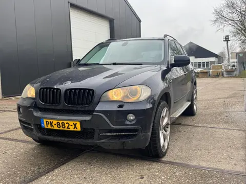 BMW X5 XDrive48i High Executive KOPPAKING LEK