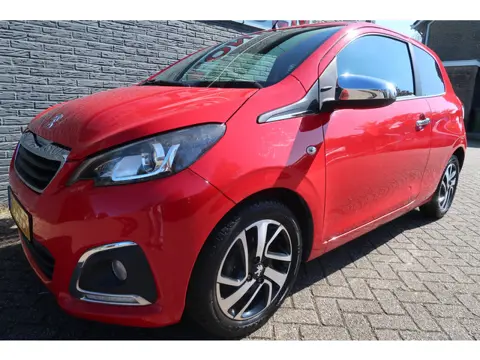 Peugeot 108 1.2 Puretech Allure Autopas aanwezig (bj 2015)
