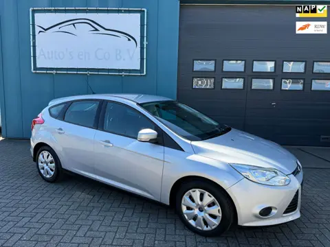 Ford Focus 1.0 EcoBoost 5-deurs Airco Navigatie Cruise Pdc Afn trekhaak NL Auto NAP