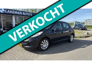 Peugeot 207 1.6 VTi XT AUTOMAAT JBL Blackline Huurkoop Inruil APK Garantie