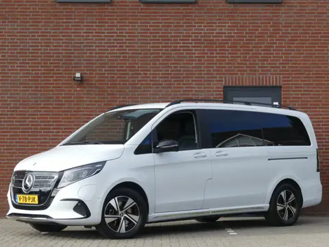 Mercedes-Benz EQV 300 L2 90kWh AMG Dubbel Cabine Luchtvering/Panoramadak/Burmester