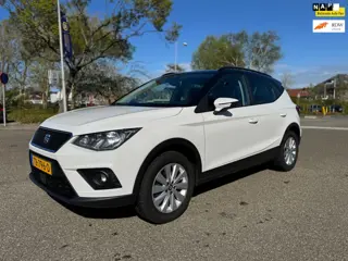 Seat Arona 1.0 TSI Style Business Intense / airco / cruise.control / navi / pdc / trekhaak / lmv / a