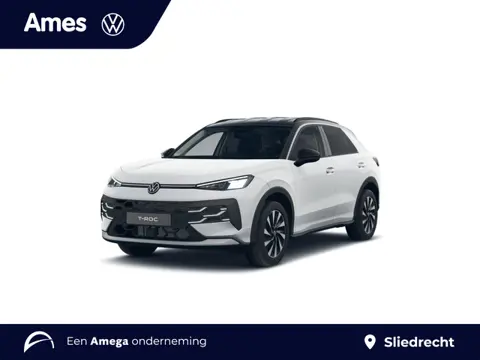 Volkswagen T-Roc 1.5 eTSI 115pk DSG Life First Edition | Dodehoeksensoren | Adaptive Cruise Control 