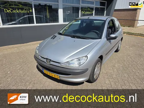 Peugeot 206 1.4 XT/AUTOMAAT