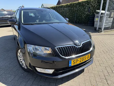 Škoda Octavia Combi 2.0 TDI Ambition Businessline Automaat CLIMA/NAVI