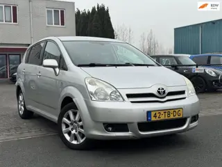 Toyota Verso 1.8 VVT-i Dynamic