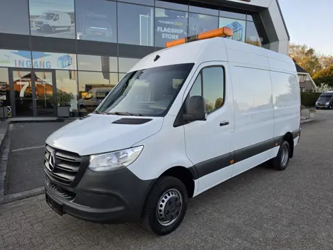 Mercedes-Benz Sprinter 516 CDI L2-H2 Handgeschakeld * Werkplaats Inrichting * 3,5t Trekhaak * Camera