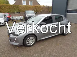 Peugeot 208 1.2 PureTech Active Airco, Navigatie, Carplay/ android auto, cruise controle