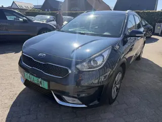 Kia Niro 1.6 GDi Hybrid First Edition (bj 2016, automaat)