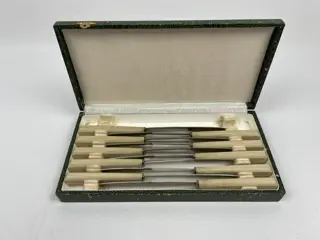 Belgien um 1900 / 1910 - 10 messen - Fabrikant: 'Doyeuse' /