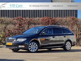 Skoda Superb Combi 1.8 TSI Elegance Business Line AUTOMAAT*Trekhaak*Leder*Geheugenstoel*Navigatie