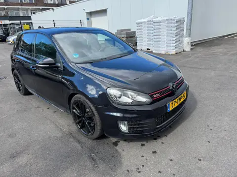 Volkswagen Golf 2.0 GTI
