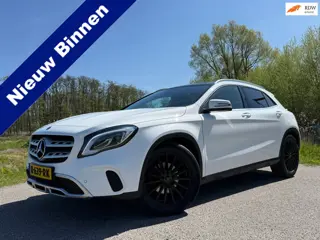 Mercedes-Benz GLA-klasse 180 Business Solution Automaat | Panoramadak | Apple CarPlay/Android Auto |