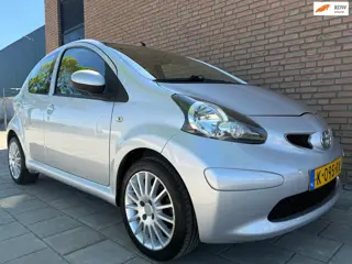 Toyota Aygo 1.0-12V Access AIRCO zeer nette staat