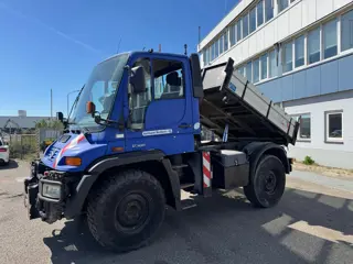 Mercedes-Benz Unimog u 300 4x4 (bj 2004)