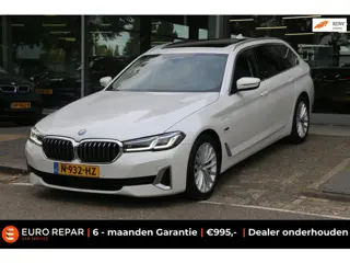 BMW 5-serie Touring 530e xDrive PANO-DAK TREKHAAK NL-AUTO NAP!