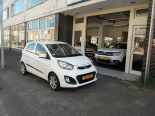 Kia Picanto 1.0 CVVT ComfortLine AIRCO LM VELGEN TREKHAAK