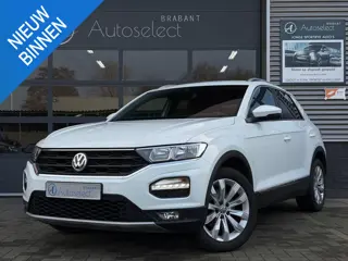 Volkswagen T-Roc 1.5 TSI Sport CarPlay Camera Virtual Dash
