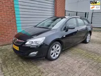 Opel Astra Sports Tourer 1.4 Turbo Sport Navi! Bj:2013 NAP!