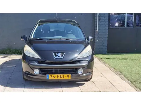 Peugeot 207 1.6 VTi Look