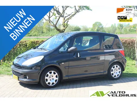 Peugeot 1007 1.4 Gentry INRUILKOOPJE NAP LAGE KM