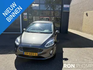 Ford Fiesta 1.0 EcoBoost Titanium 100PK / Airco clima/ Navigatie/ Camera/ Cruise/ Apple carplay/ PDC