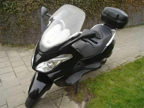 Aprilia Atlantic 500 sprint motorscooter