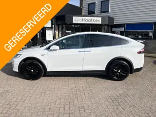 Tesla Model X 90D Base 6p. Mooie kleur combinatie, 6 persoons, zeer compleet, trekhaak SOH 94%!
