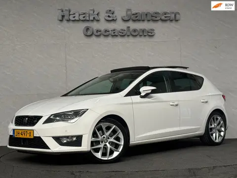 Seat Leon ST 1.8 TSI FR Connect - Pano - Cruise - Camera