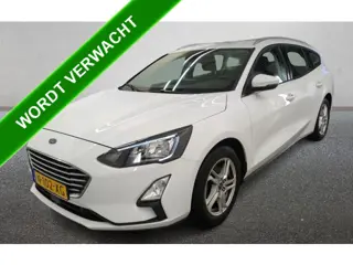 Ford FOCUS Wagon 1.5D 120PK Blue Edition Business * 59.282 KM */ Trekhaak / Airco / Pdc+Camera / Rad
