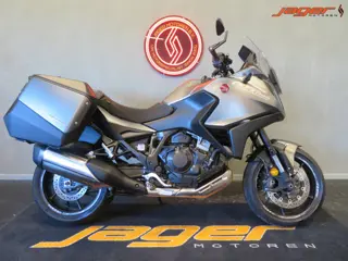 Honda NT 1100 NIEUWSTAAT VELE OPTIES! (bj 2022)