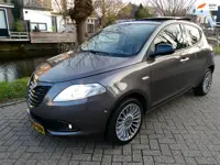 Lancia Ypsilon 0.9 Platinum 86pk Automaat Clima Leder Schuifdak 145.000km.