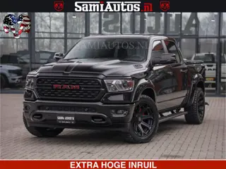 Dodge Ram SPORT | 5.7 V8 4x4 HEMI | PANORAMA DAK | GROOTSCHEM 12 INCH | LPG | Diamond Black Pearl | 