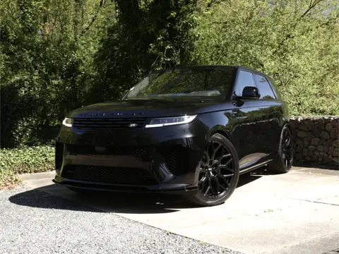 Land Rover Range Rover Sport P550e SV-Dynamic (bj 2025)