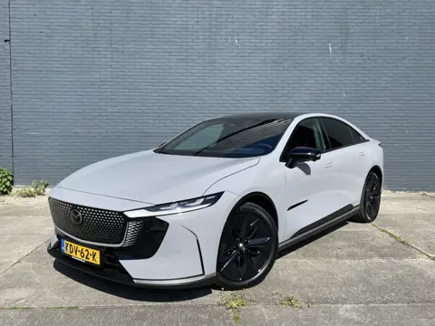 Mazda 6e Takumi Long Range 80 kWh | BLACK PACKAGE!!