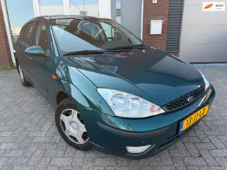 Ford Focus 2.0-16V / Airco / AUT / NAP / 5DRS