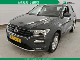 Volkswagen T-Roc 1.0 TSI 116pk Style Executive | Navi | CarPlay | DAB | Parkeersensoren voor en acht