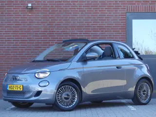 Fiat 500C RED 42 kWh Cabriolet Navigatie/Camera (bj 2022)