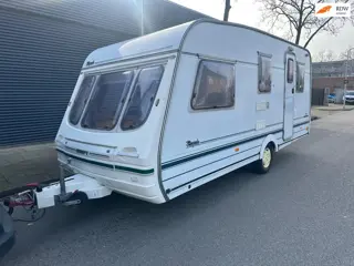 RAPIDE 490 XGL MOOIE CARAVAN