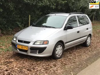 Mitsubishi Space Star 1.6 Family