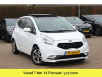 Kia Venga 1.4 CVVT Edition / Panoramadak / Camera / Half leder / Keyless / Navigatie / 16'' / Blueto