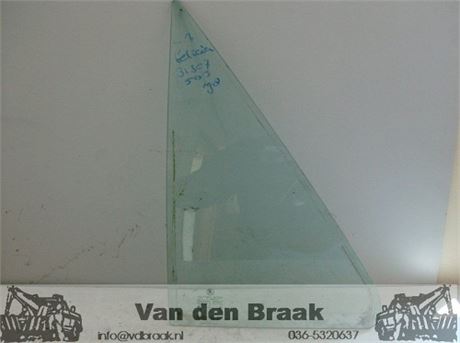 Skoda Felicia Combi 1998-2000 Driehoeksraam links achter