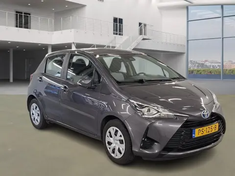 Toyota Yaris 1.5 Hybrid Automaat, Camera! Nieuwe APK! VERWACHT!!