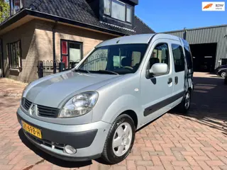 Renault Kangoo 1.6-16V Privilège , automaat - Lees Tekst !