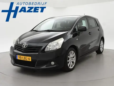 Toyota Verso 1.8 VVT-i PANORAMIC 7-PERSOONS + TREKHAAK | PANORAMA | NAVIGATIE | STOELVERWARMING