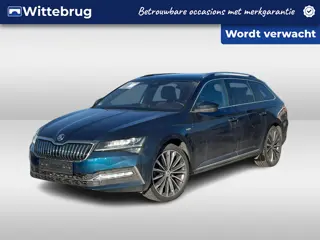 Škoda Superb Combi 1.4 TSI 218pk iV Laurin & Klement (L&K) DSG Automaat Panoramadak / Trekhaak wegkl