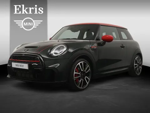 Mini 3-deurs John Cooper Works JCW-Pack | Stoel- en Stuurverwarming | Adaptive Cruise | Harman Kardo