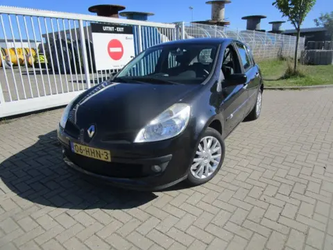 Renault Clio 1.2 TCE Dynamique S