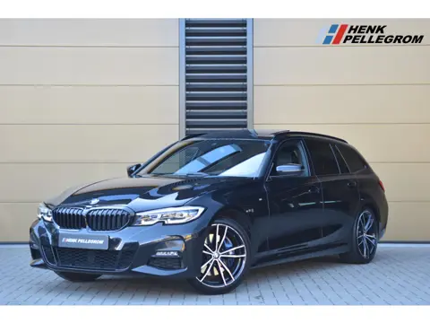 BMW 3 Serie Touring 330i Executive Edition * M-Sport * Panoramadak * M Sport Onderstel * 1 eigenaar 